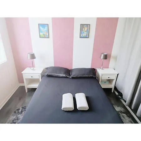 Apartment Le Petit Monde Magique Bailly-Romainvilliers